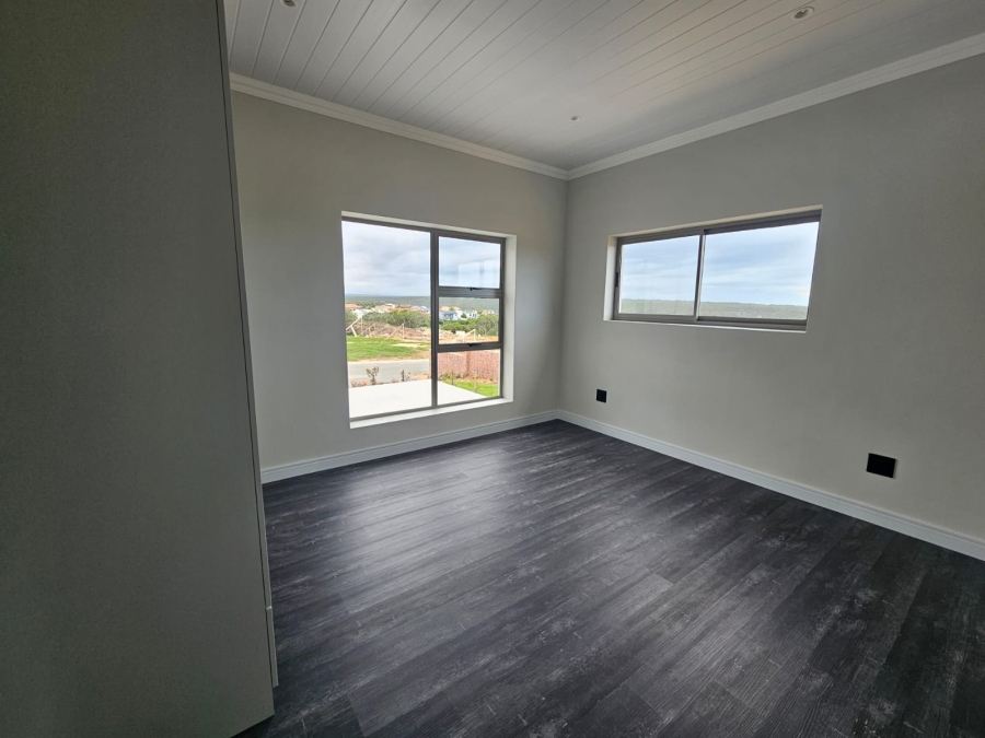 3 Bedroom Property for Sale in Stilbaai Wes Western Cape